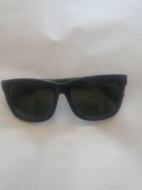 Gucci Black Men's Wayfarer Sunglasses